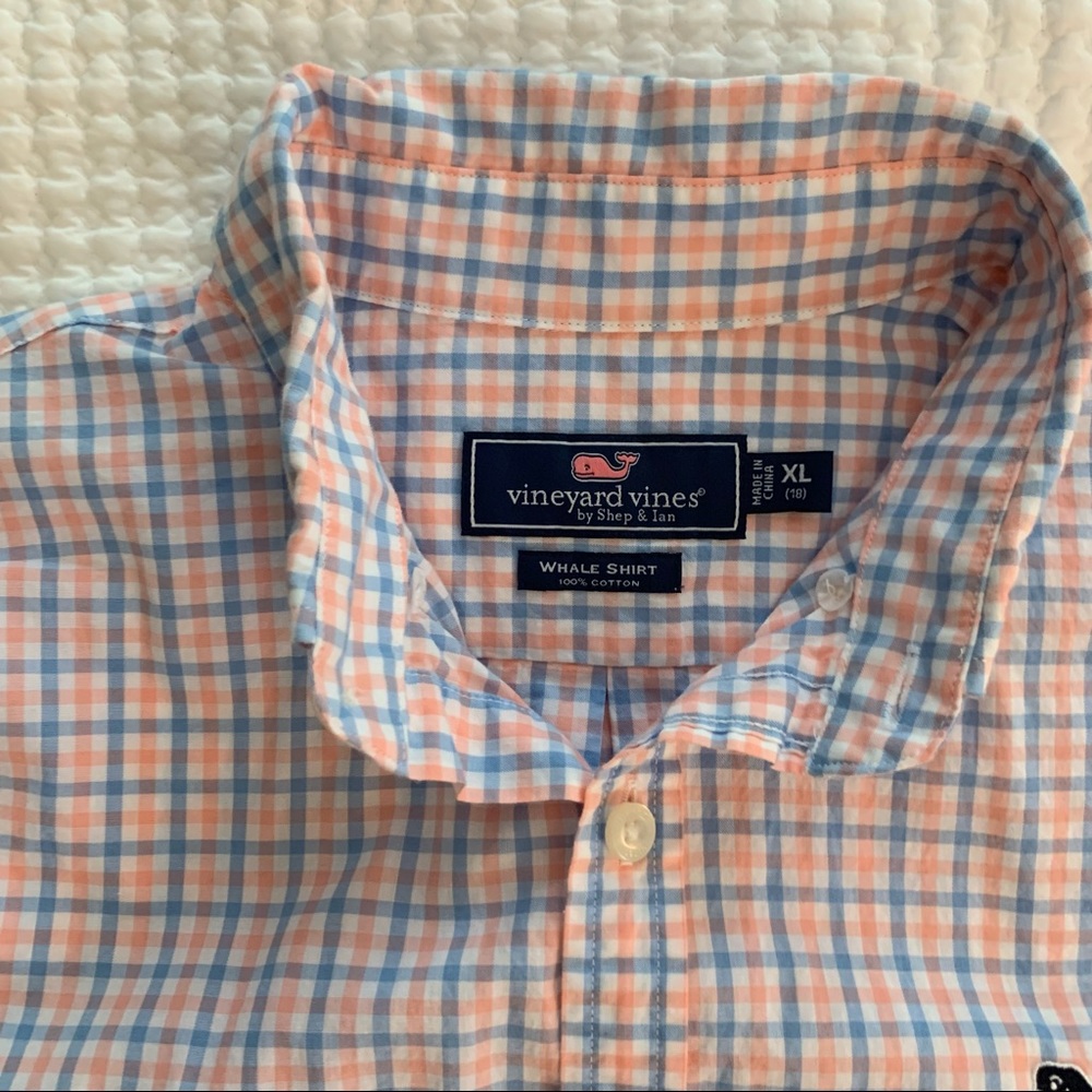 Vineyard Vines Whale Shirt, boys size XL/20